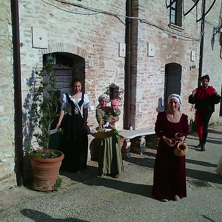 Nel Castello Presso Gubbio * Fossato di Vico